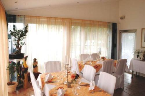 אייכלברג Hotel Adler מראה חיצוני תמונה